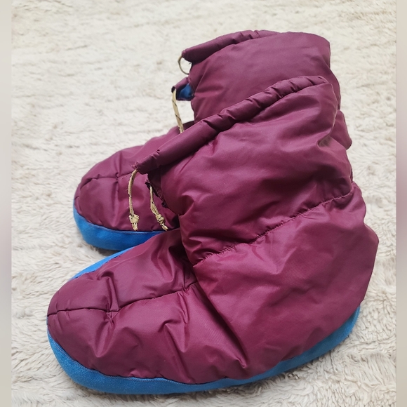 Enumclaw Vintage Burgundy and Blue Puffy Camp Slippers, Size Large, Rare - Picture 8 of 8